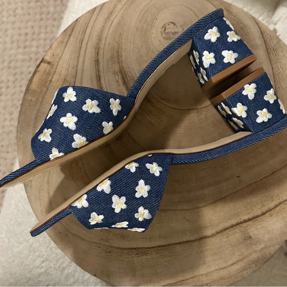 NEW | Larroudé Brigitte Flower-Embroidered Denim Mules - Picture 5 of 13